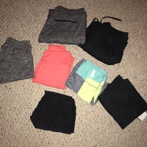 Woman’s leggings/joggers/capris